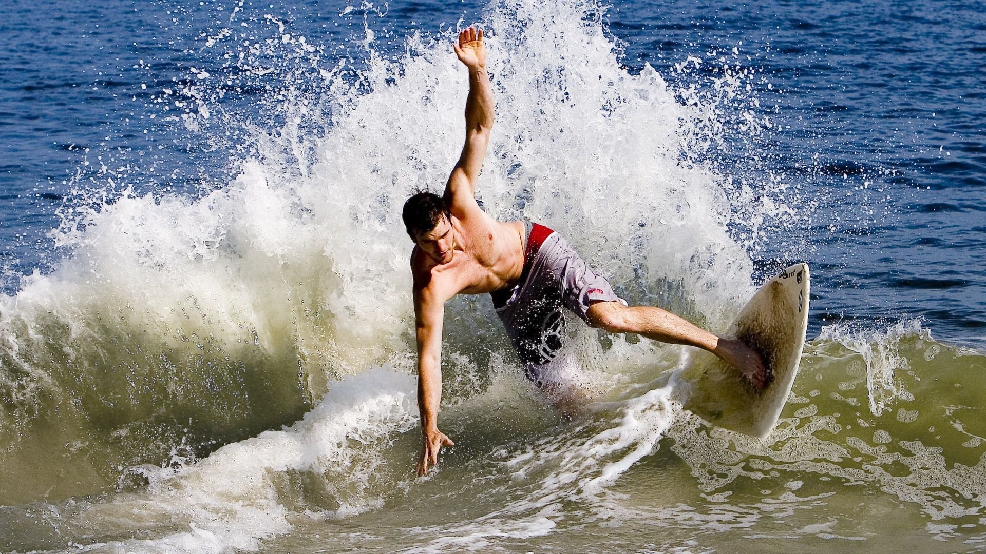 “历史精彩：联盟历史上的精彩比赛大比拼”，联盟历史前十