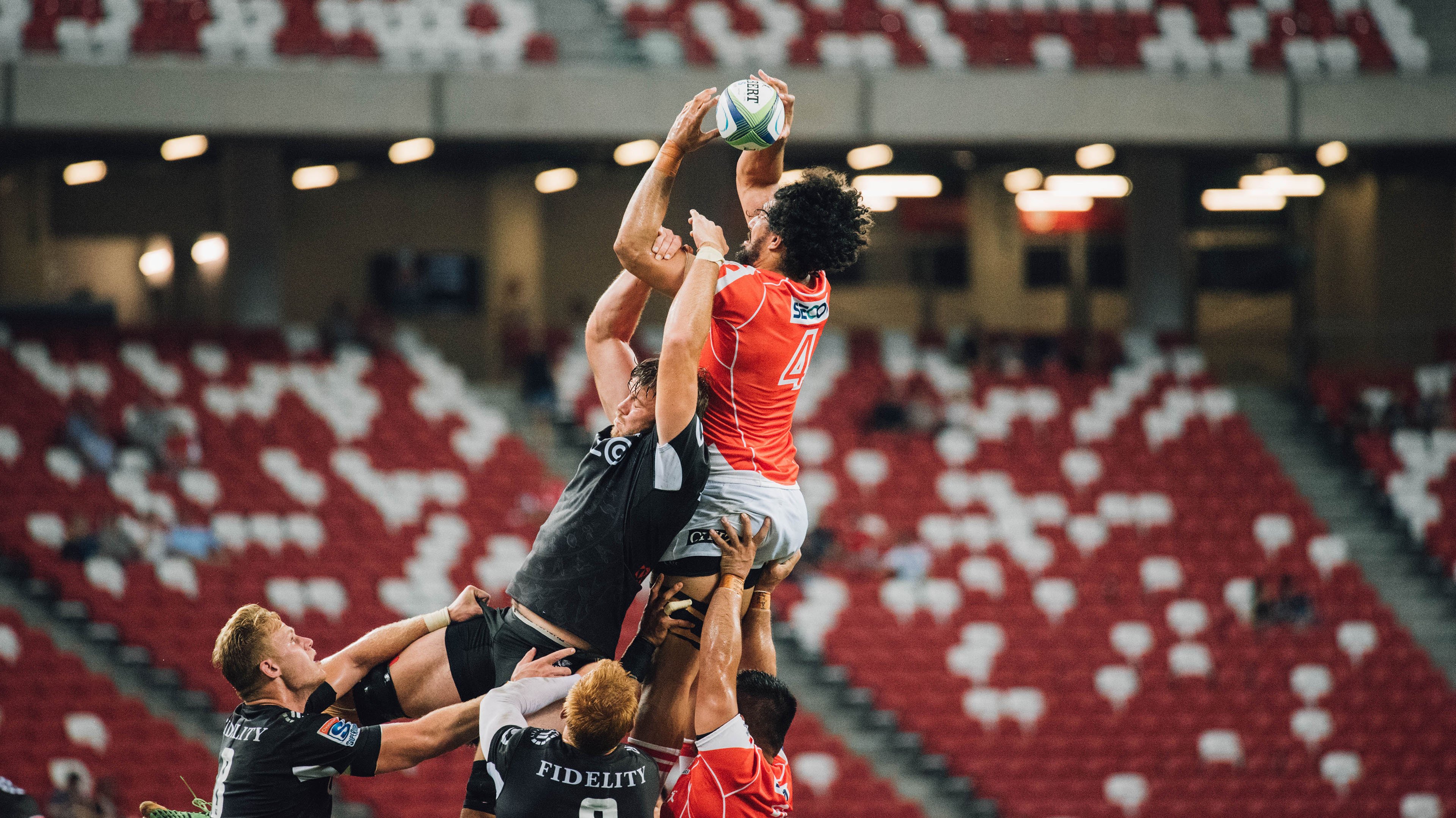 逆转英雄：湖人队精彩表现！，湖人逆转勇士回放